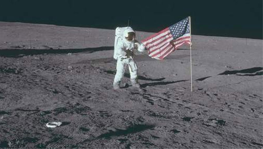 NASA geeft duizenden nooitvertoonde maanfoto&amp;amp;#039;s vrij