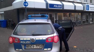 Man rijdt in op groep voetgangers in Heidelberg, 73-jarig slachtoffer komt om - Blik op nieuws
