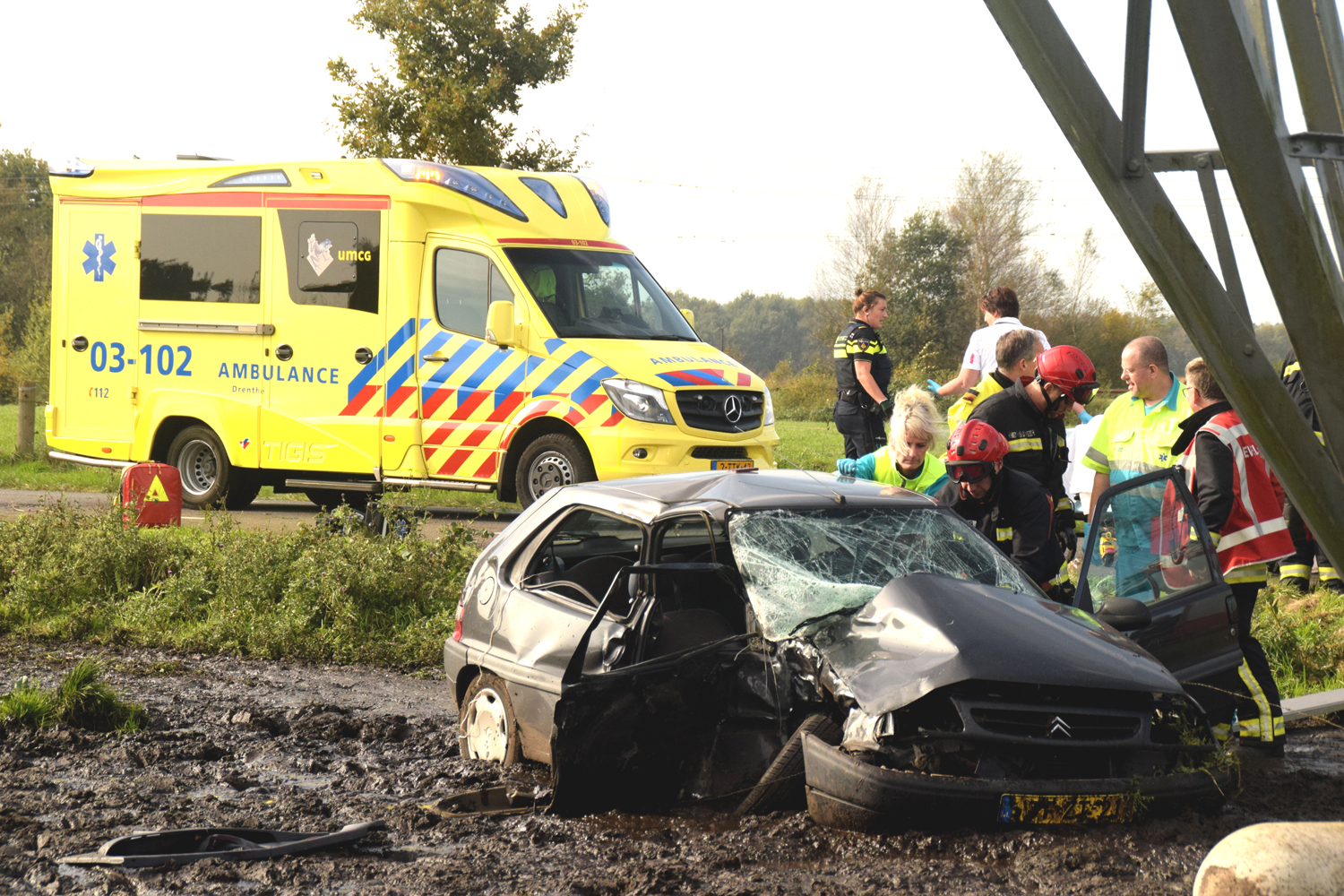 Drie gewonden bij aanrijding