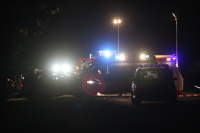 Foto van brandweerauto in de nacht | Archief FBF.nl