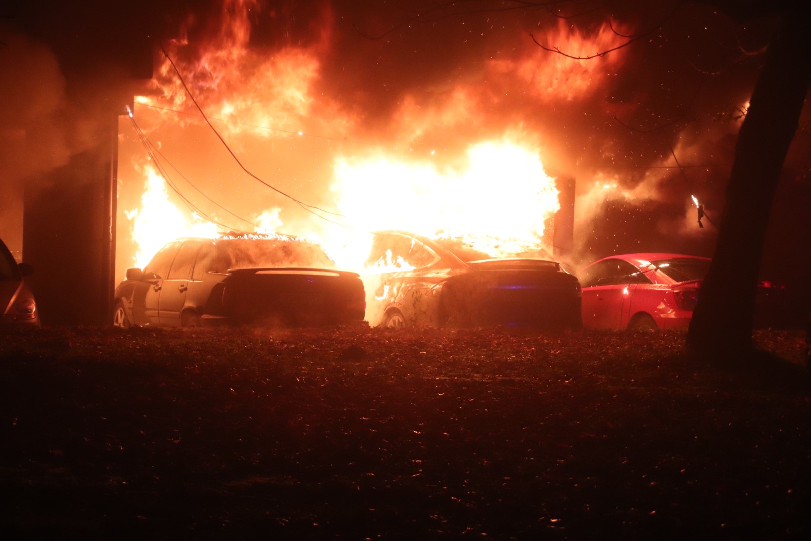Meerdere auto's in brand