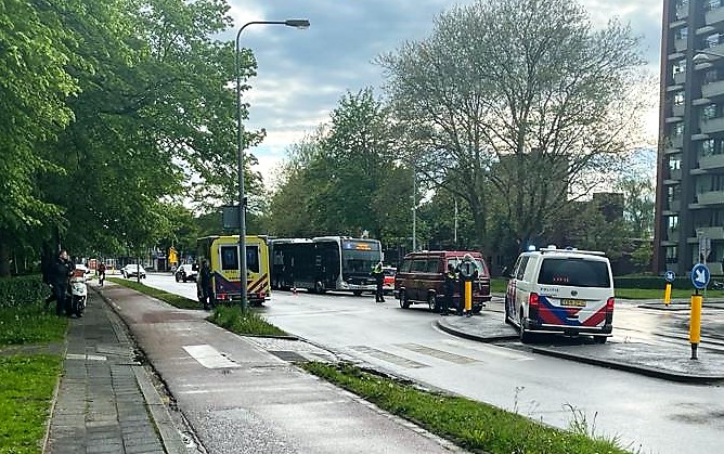 Politie en ambulance op plaats ongeval