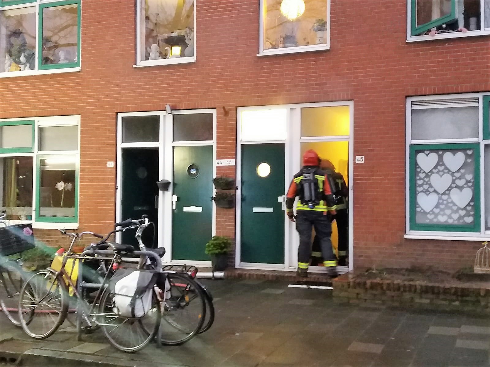 rook uit de woning