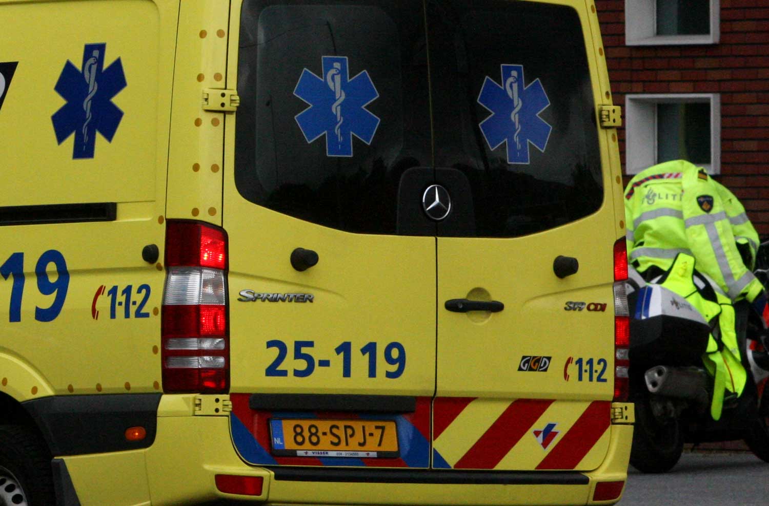 ambulance-politiemotor