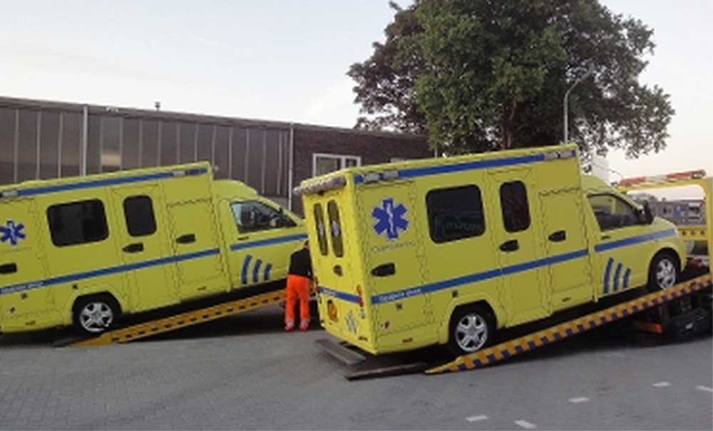 Netwerk grootschalige drugssmokkel via oude ambulances opgerold