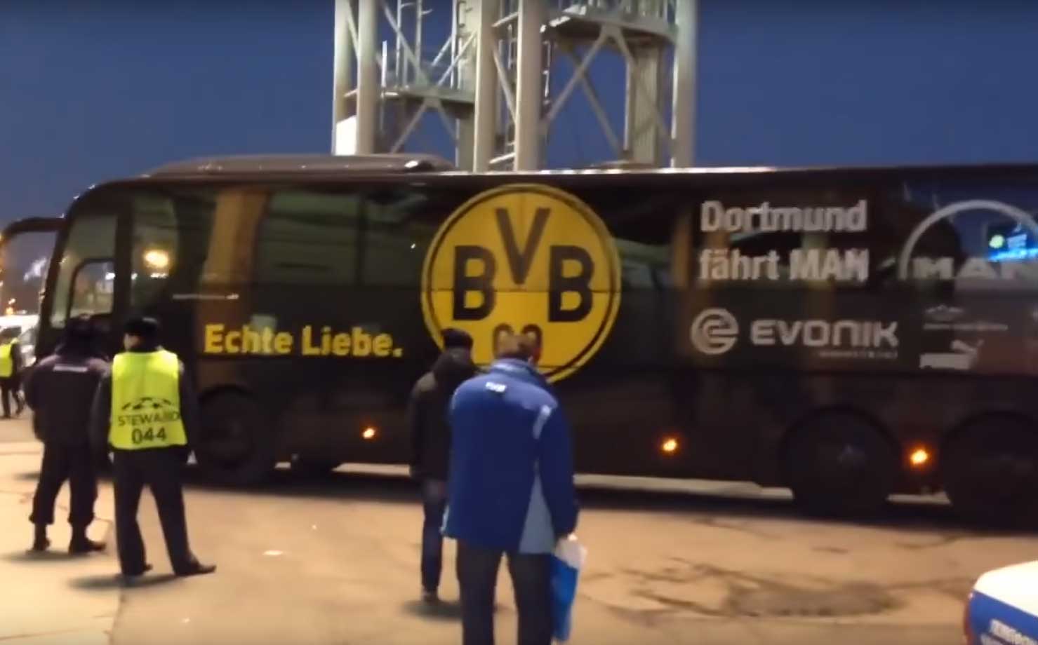 Drie explosies treffen spelerbus Borussia Dortmund, wedstrijd afgelast