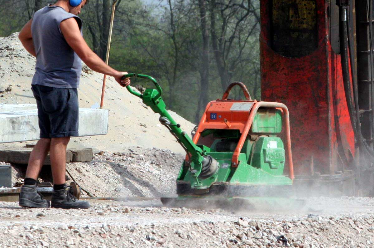 Gehoorschade scoort 'hoog' onder bouwvakkers