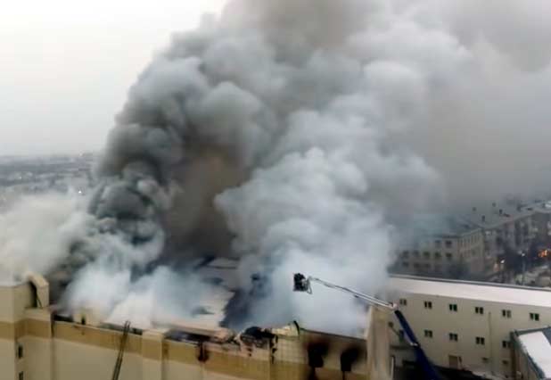Zeker 53 doden na brand in Russisch shoppingcenter