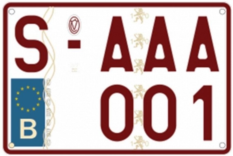 bromfiets-kenteken.jpg | Blik op nieuws