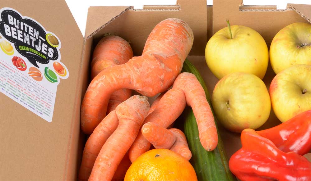AH zet 'lelijke' groente en fruit online te koop