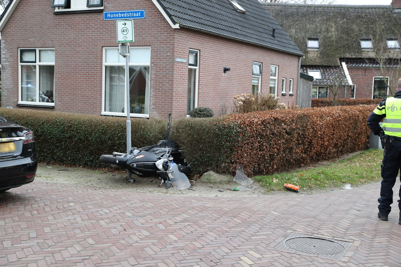 Zwaar beschadigde scooter