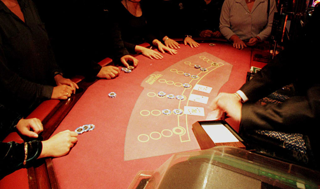 Geld buitgemaakt bij overval casino
