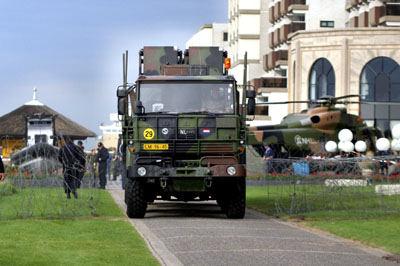 Foto van extreme militaire beveiliging tijdens top | Archief EHF