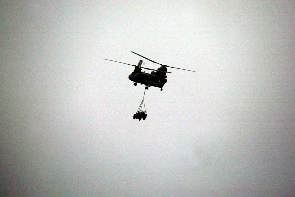 Chinook transporthelikopters aangekomen op Kamp Castor in het Malinese Gao