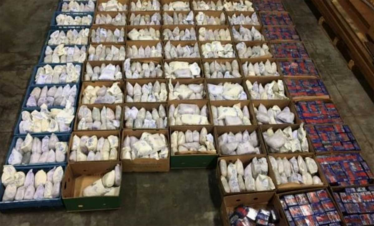Ruim 1100 kilo heroïne in bakmachines uit Iran en 6 arrestaties