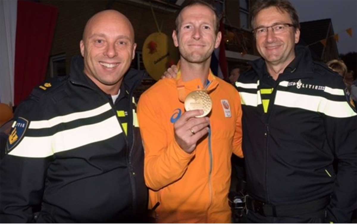 Politie trots op gouden plak collega Teun Mulder