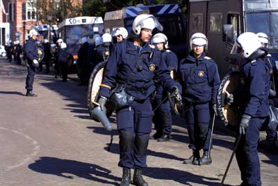 Foto van mobiele eenheid politie | Archief EHF