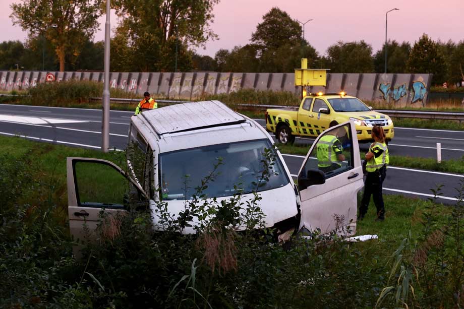 Ongeval met bestelbus op A50 bij Sint-Oedenrode