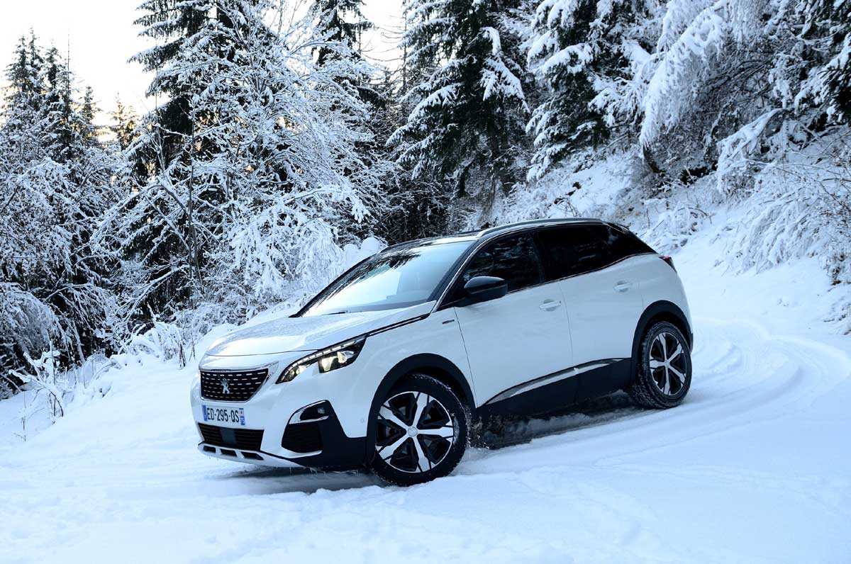 Nieuwe SUV PEUGEOT 3008 ‘Car of the Year 2017’