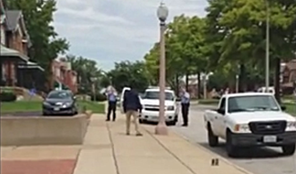 Politie St. Louis geeft schokkende video vrij