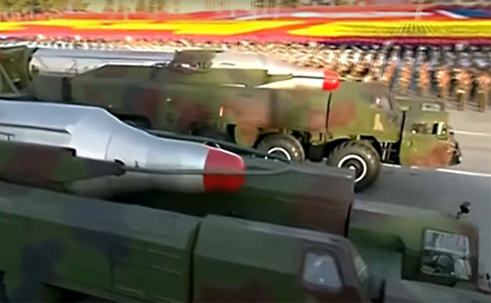 Noord-Korea lanceert raket die direct ontploft