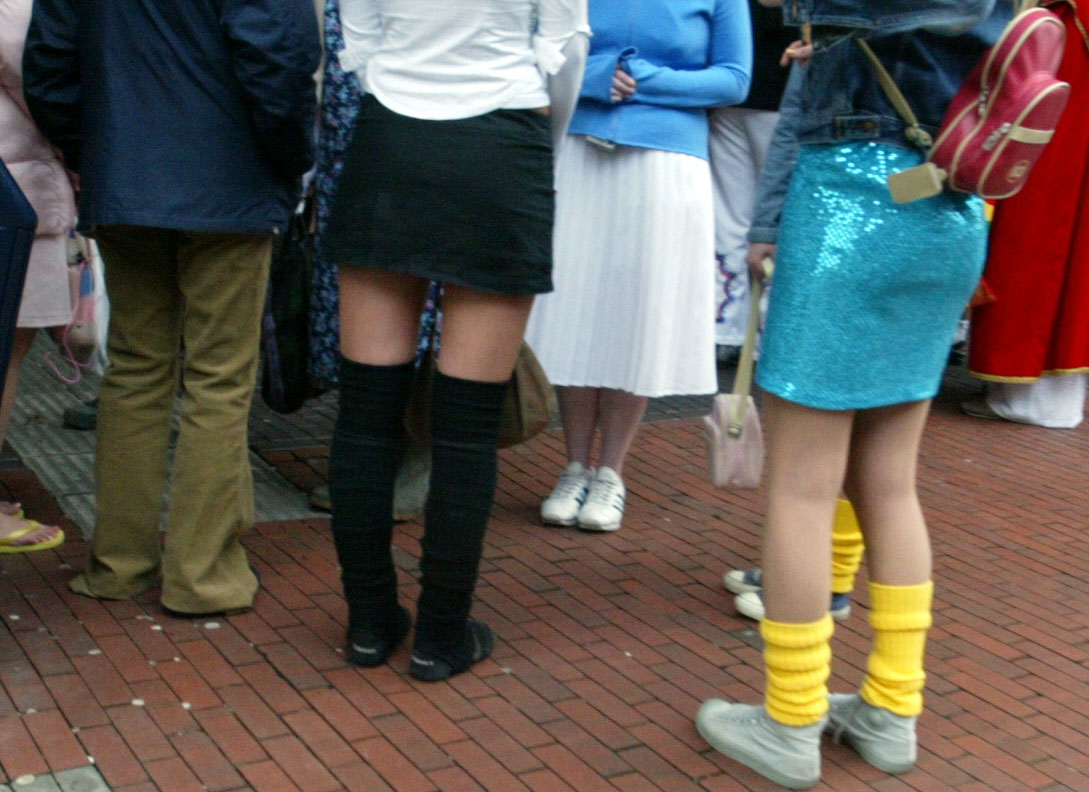 School Delft verbiedt leerlingen navels en benen te tonen