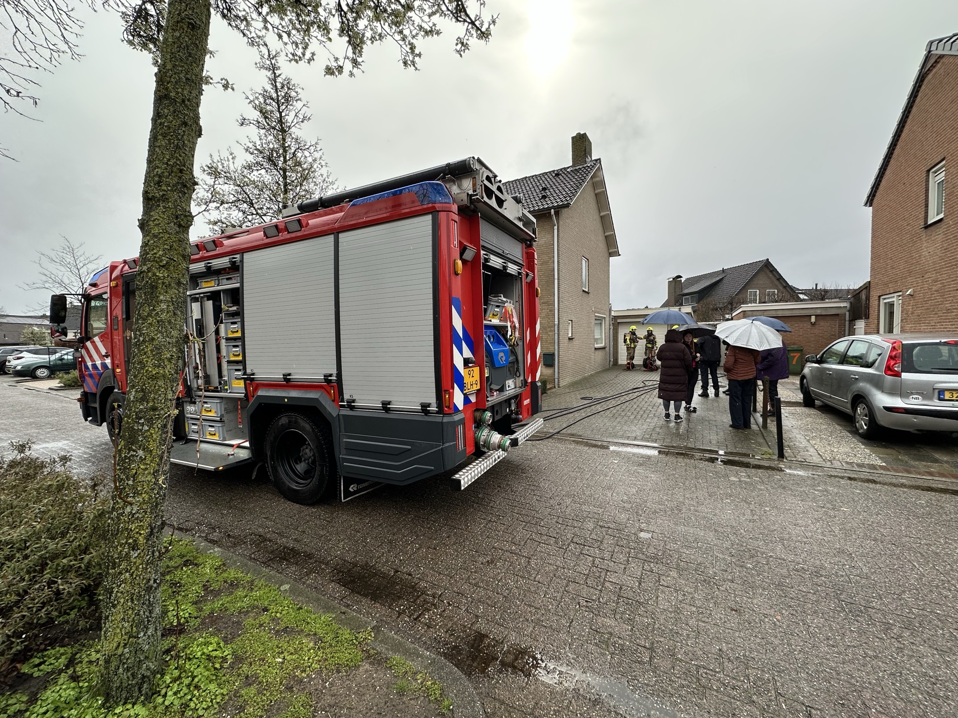 Brandweer voert nacontrole uit