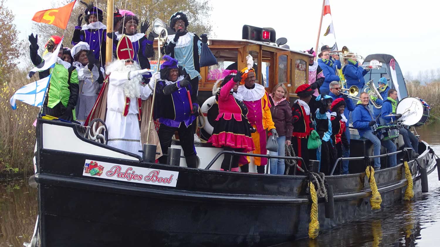 sinterklaas-intocht-boot