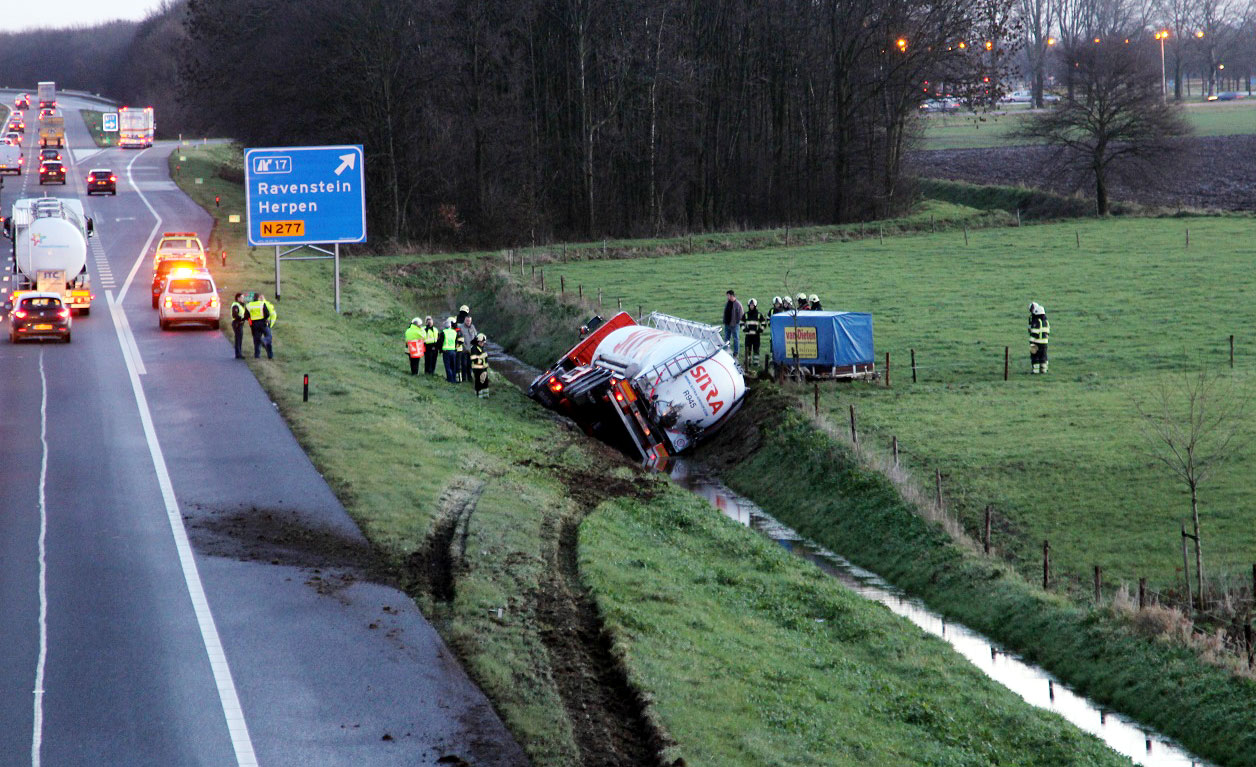 foto van ongeval vrachtauto | Willy Smits | www.112journaal.nl