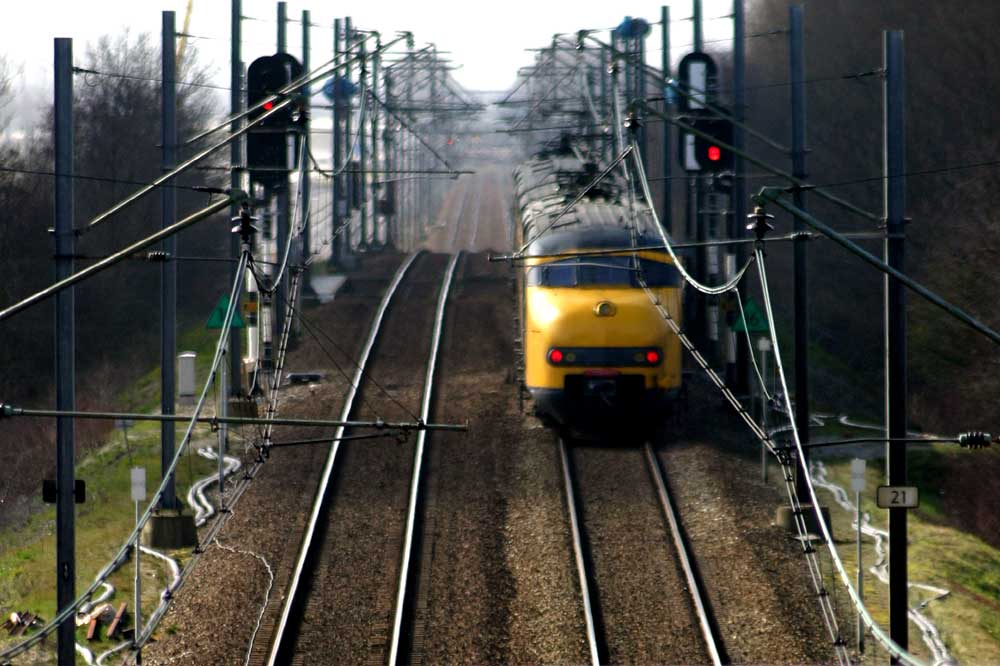 Foto van trein in perspectief | Archief EHF