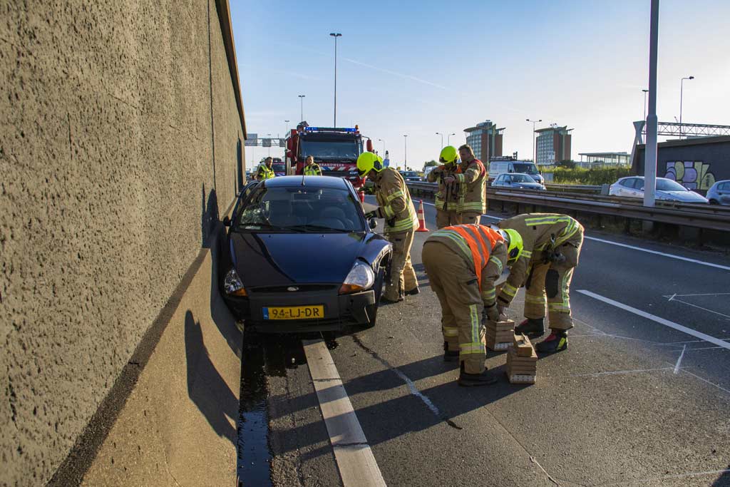 Beneluxtunnel dicht na ongeval A4