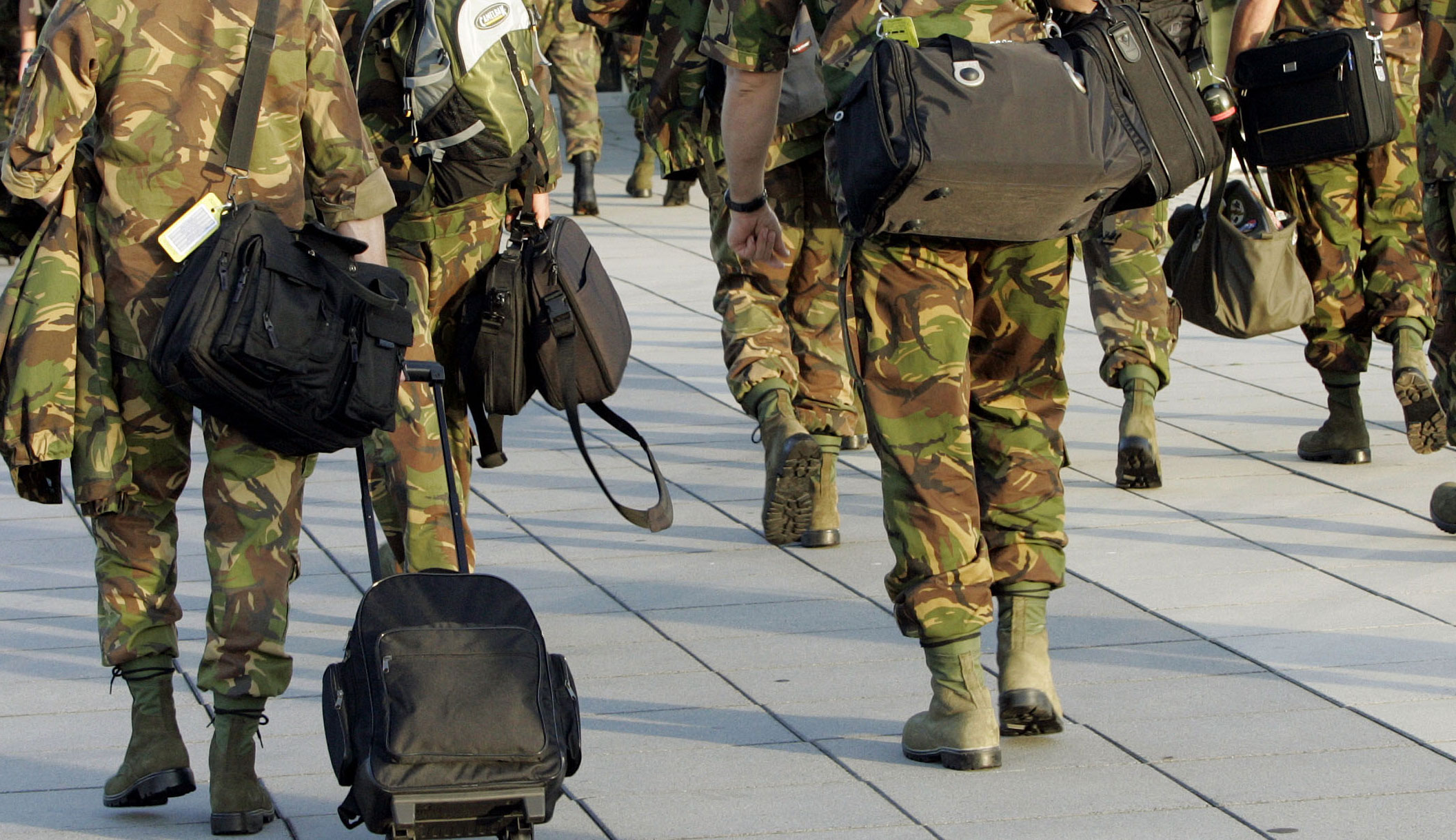 Advies: Militairen reis niet in uniform