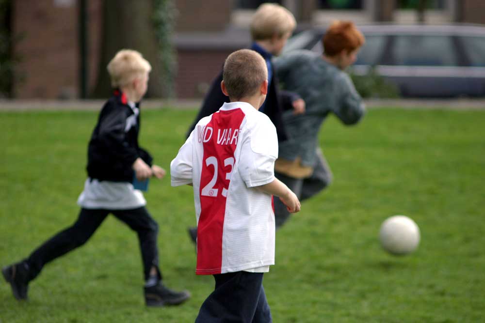 KNVB start proef met jeugdwedstrijden zonder scheidsrechter