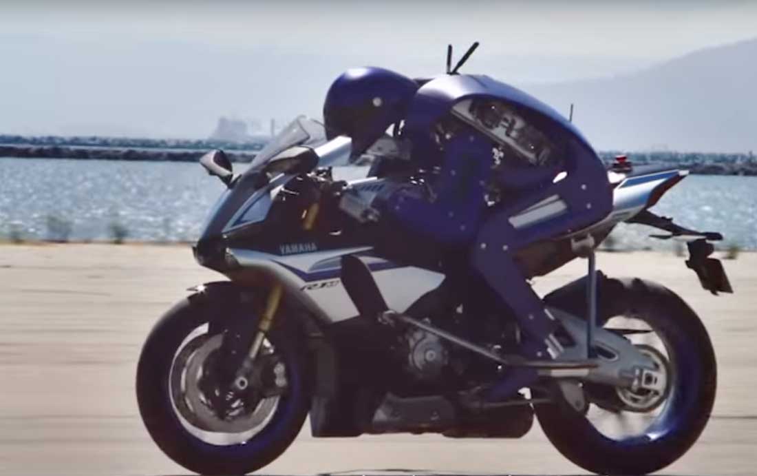 Yamaha-robot bestuurt motorfiets