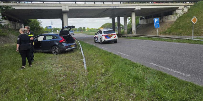 auto-vangrail-politie