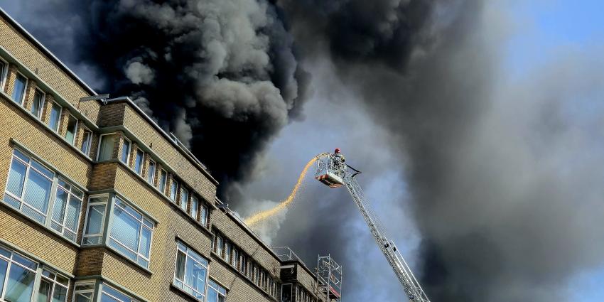 Grote rookontwikkeling bij brand