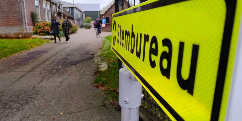 stembureau-boerderij-poldersport