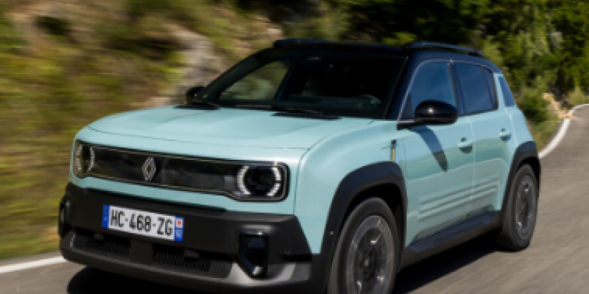 Renault 4 E-Tech electric bij zeven finalisten Car of the Year 2026