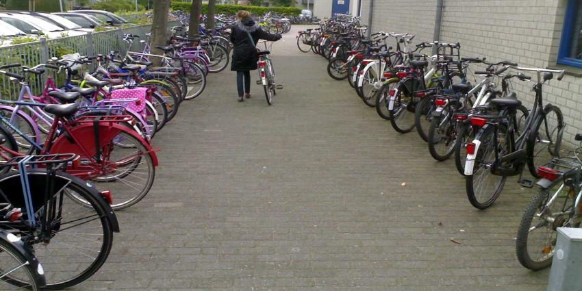 school-fietsen-kind