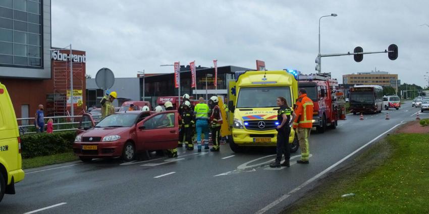Vijf gewonden bij aanrijding in Assen