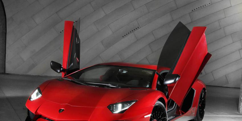 Lamborghini Aventador LP 750-4 Superveloce