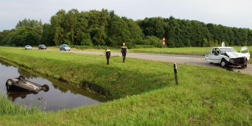 Twee gewonden bij aanrijding in Schoonebeek