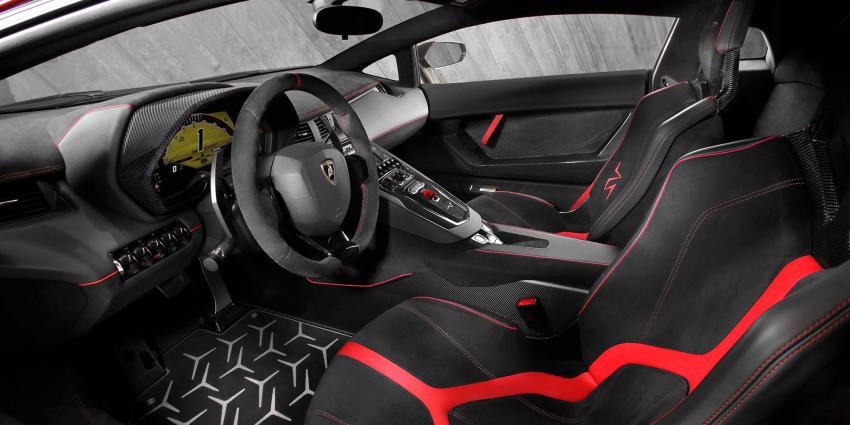 Lamborghini Aventador LP 750-4 Superveloce