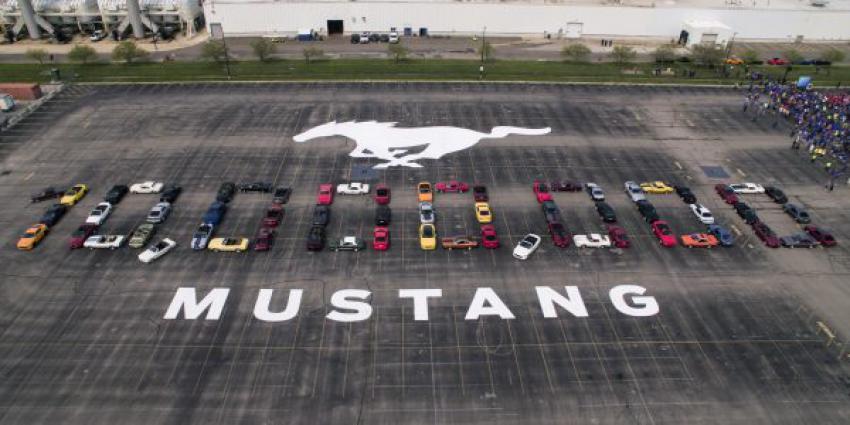 Ford viert productie van 10 miljoenste Mustang