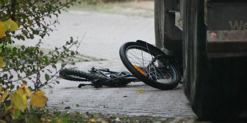 Foto van kind overreden door vrachtwagen | DG fotografie | www.denniegaasendam.nl