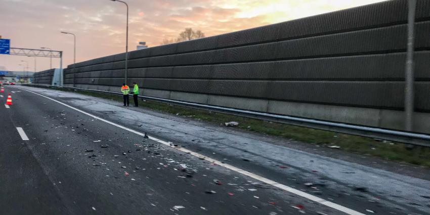 Aanrijding met meerdere auto's op A20