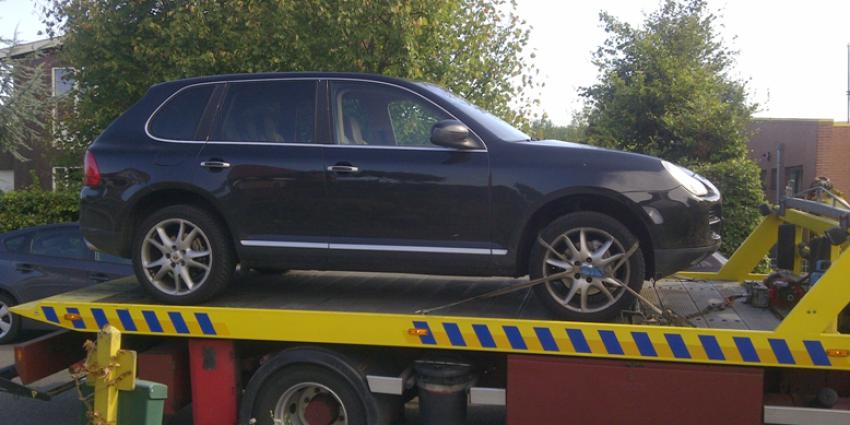 Porsche Cayenne in beslag genomen bij hennepkwekerij
