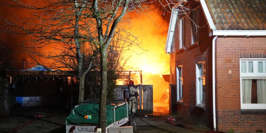 brandweer weet overslag te voorkomen