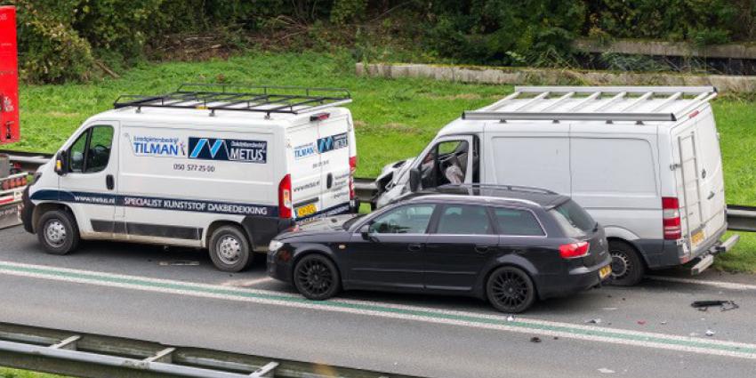 Weg geblokkeerd door ongeval 