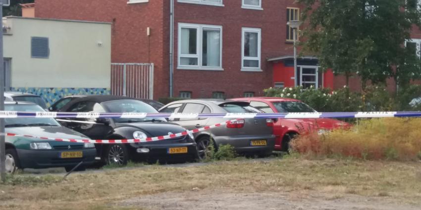 Politie zet omgeving Floresplein af